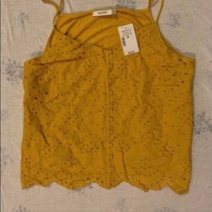 2/$15 NWT rickis tank 👑